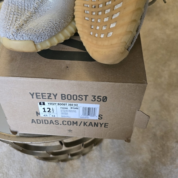 Yeezy's Boost three fifties i'm - Picture 1 of 2